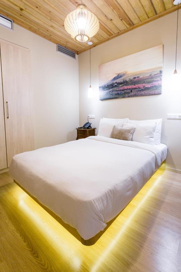 Blossom Rooms & Suite 베리아 외부 사진
