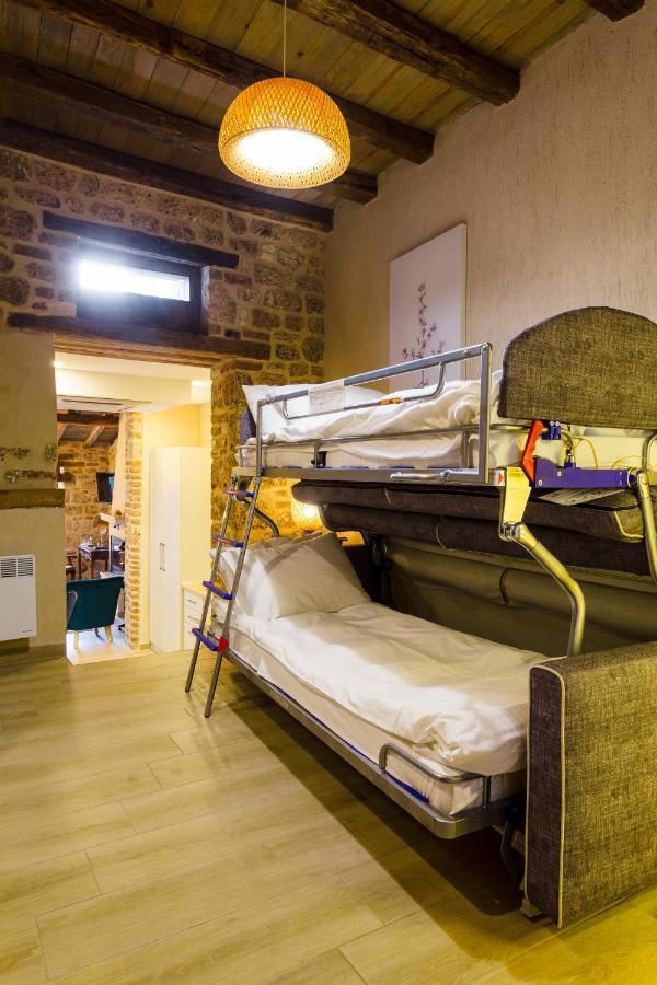 Blossom Rooms & Suite 베리아 외부 사진